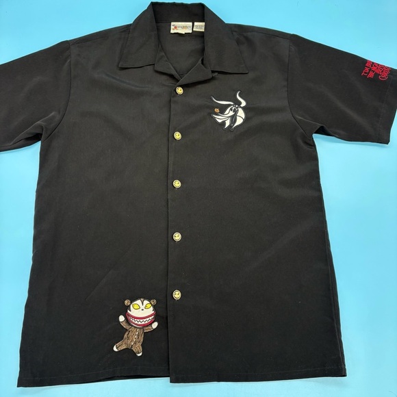 Vintage Disney’s The Nightmare Before Christmas Men's Short Sleeve Shirt Size S - Picture 1 of 9